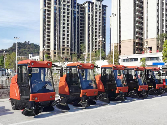 電動(dòng)掃地車
